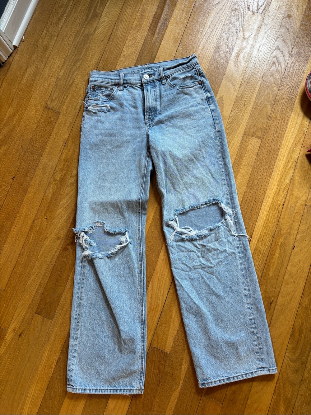 American Eagle Outfitters Light Blue Distressed Straight-Leg Jeans